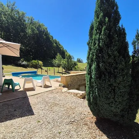 Hébergement de vacances La Maison Odile à Avec Piscine Chauffée